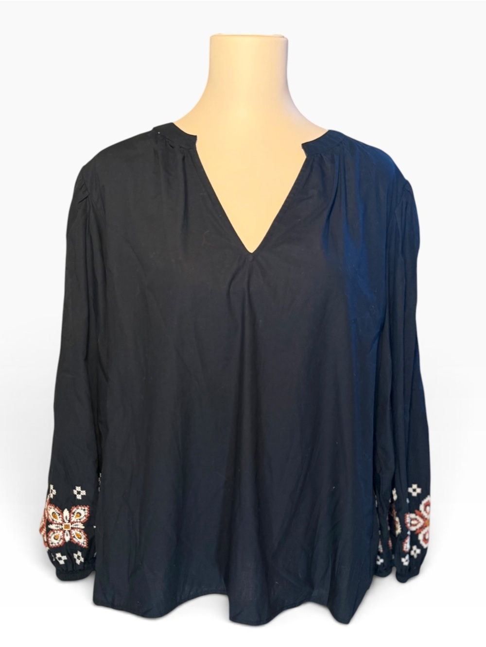 Velvet by Graham Spencer Black Cotton Embroidered Peasant Blouse Boho Sz L